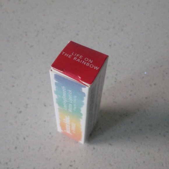 BN Jecca Blac classy red matte lipstick - vegan 💄 - Picture 2 of 5